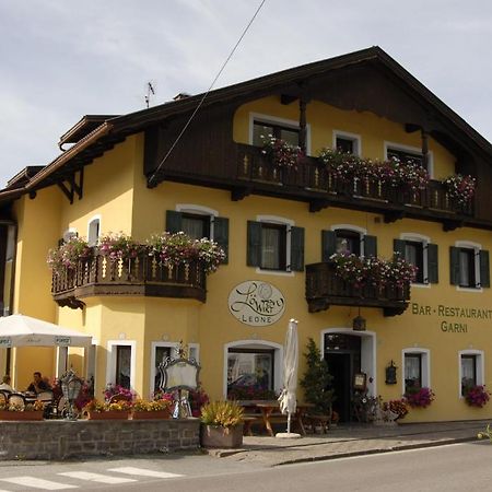 Hotel Loewenwirt Sexten Екстер'єр фото